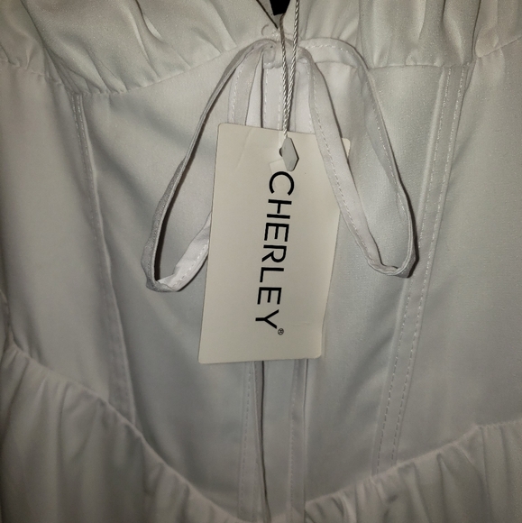 Cherley Deep V Neck Dress - Picture 5 of 9